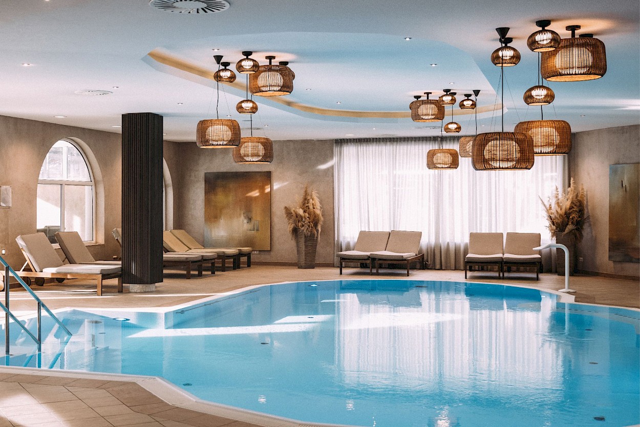 POST-FAMILYRESORT